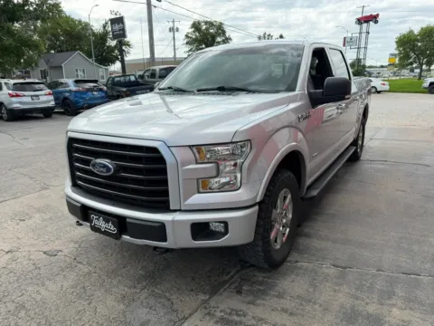 More photos of 2016 Ford F-150 SuperCrew Cab XLT Pickup 4D 5 1/2 ft at Tailgate Motor Co. (Fremont South), NE