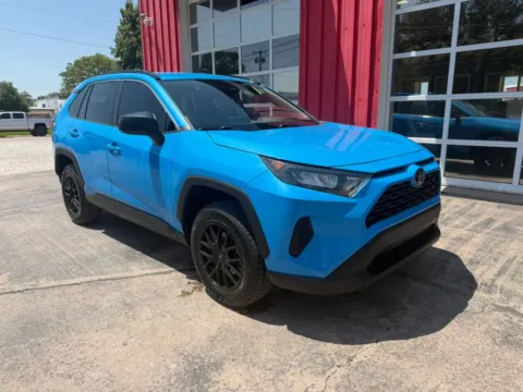 Photos of 2020 Toyota RAV4 LE Sport Utility 4D for sale in Fremont, NE at Tailgate Motor Co. (Fremont South)
