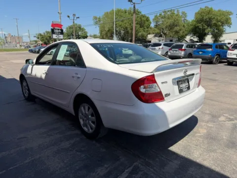 More photos of 2004 Toyota Camry LE Sedan 4D at Tailgate Motor Co. (Fremont South), NE
