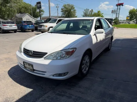 More photos of 2004 Toyota Camry LE Sedan 4D at Tailgate Motor Co. (Fremont South), NE