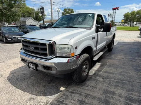 More photos of 2003 Ford F250 Super Duty Super Cab XLT Pickup 4D 6 3/4 ft at Tailgate Motor Co. (Fremont South), NE