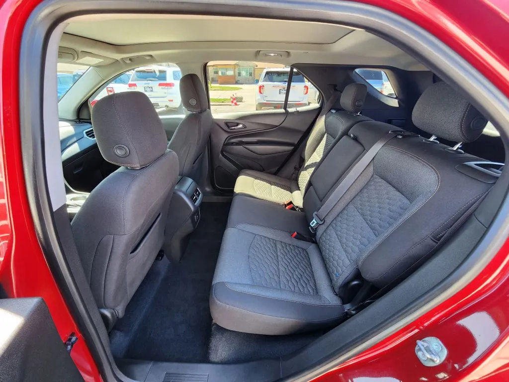 2020 Chevrolet Equinox LT - Photo 15