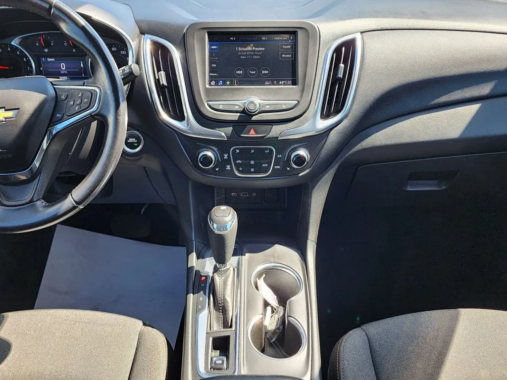 2020 Chevrolet Equinox LT - Photo 17