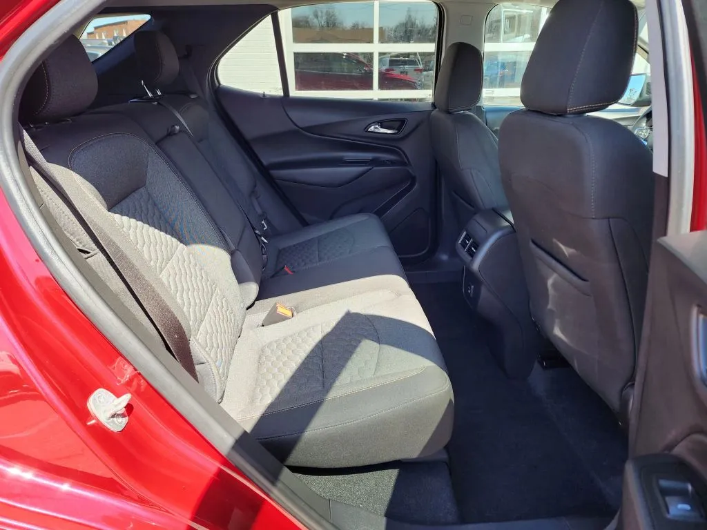 2020 Chevrolet Equinox LT - Photo 13