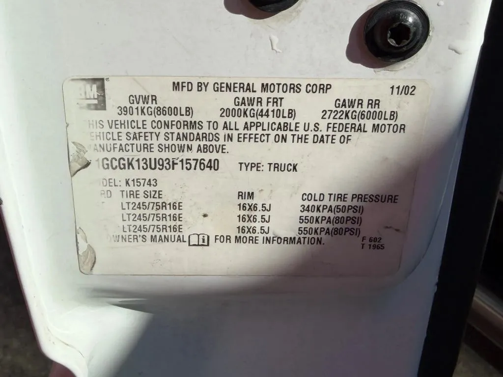 2003 Chevrolet Silverado 1500HD LS - Photo 21