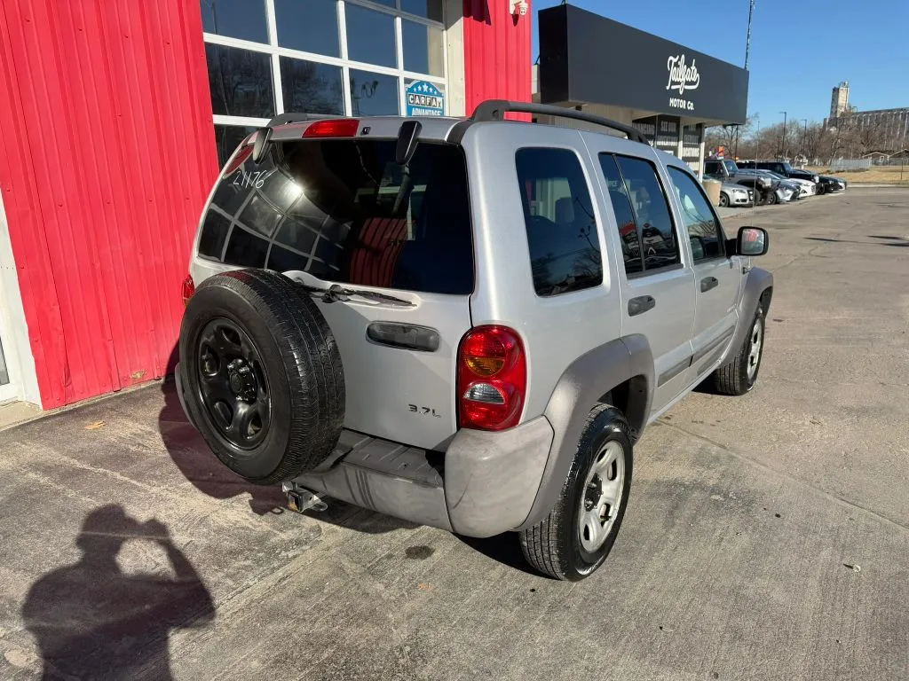 2004 Jeep Liberty Sport - Photo 7
