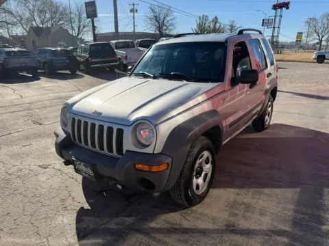 More photos of 2004 Jeep Liberty Sport Utility 4D at Tailgate Motor Co. (Fremont South), NE