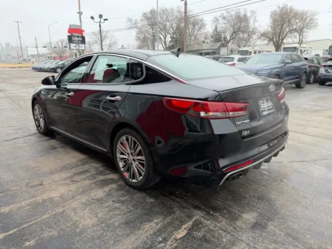More photos of 2018 Kia Optima SX Turbo Sedan 4D at Tailgate Motor Co. (Fremont South), NE