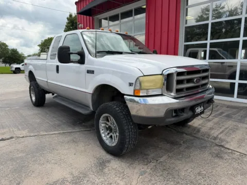 Photos of 1999 Ford F250 Super Duty Super Cab Long Bed for sale in Fremont, NE at Tailgate Motor Co. (Fremont South)