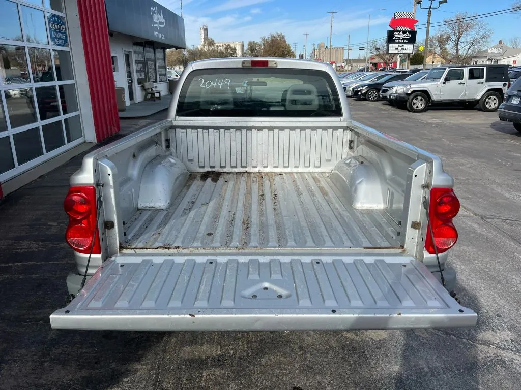 2005 Dodge Dakota ST - Photo 8