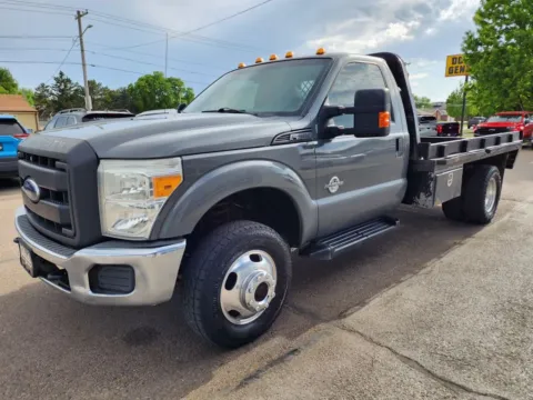 More photos of 2015 Ford F350 Super Duty Regular Cab & Chassis XL Cab & Chassis 2D at Tailgate Motor Co. (Fremont South), NE