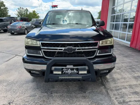 Another view of 2007 Chevrolet Silverado (Classic) 1500 HD Crew Cab LT Pickup 4D 6 1/2 ft for sale in Fremont, NE at Tailgate Motor Co. (Fremont South)
