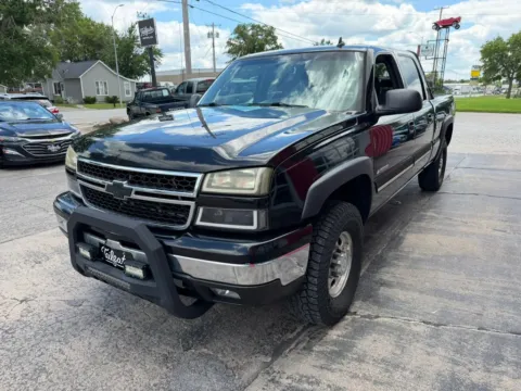 More photos of 2007 Chevrolet Silverado (Classic) 1500 HD Crew Cab LT Pickup 4D 6 1/2 ft at Tailgate Motor Co. (Fremont South), NE