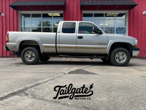 Gray 2002 Chevrolet Silverado 2500 HD Extended Cab Short Bed for sale in Fremont, NE