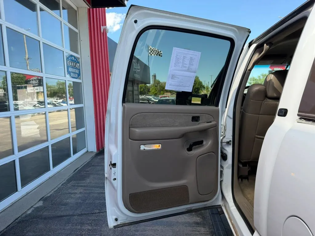 2002 Chevrolet Silverado 2500HD LT - Photo 11