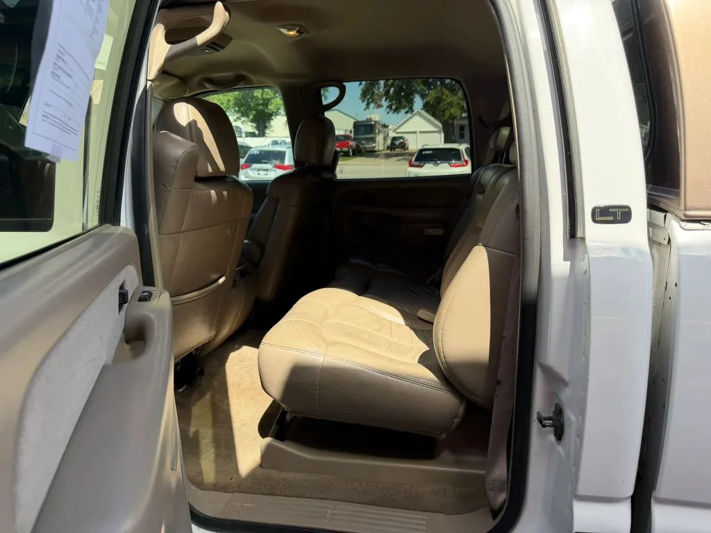 2002 Chevrolet Silverado 2500HD LT - Photo 12
