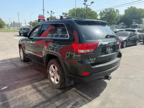 More photos of 2011 Jeep Grand Cherokee Laredo Sport Utility 4D at Tailgate Motor Co. (Fremont South), NE