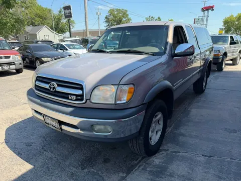More photos of 2002 Toyota Tundra Access Cab SR5 Pickup 4D 6 1/2 ft at Tailgate Motor Co. (Fremont South), NE