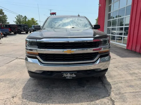 Another view of 2019 Chevrolet Silverado 1500 LD Double Cab LT Pickup 4D 6 1/2 ft for sale in Fremont, NE at Tailgate Motor Co. (Fremont South)