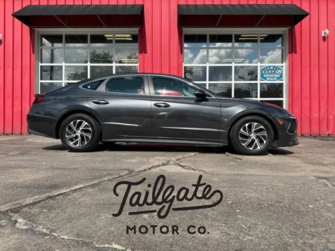 Gray 2021 Hyundai Sonata Hybrid Blue Sedan 4D for sale in Fremont, NE