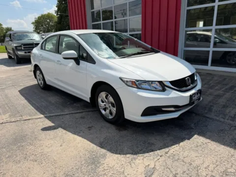 Photos of 2015 Honda Civic LX Sedan 4D for sale in Fremont, NE at Tailgate Motor Co. (Fremont South)
