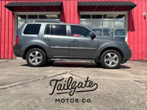 Gray 2013 Honda Pilot EX-L Sport Utility 4D for sale in Fremont, NE