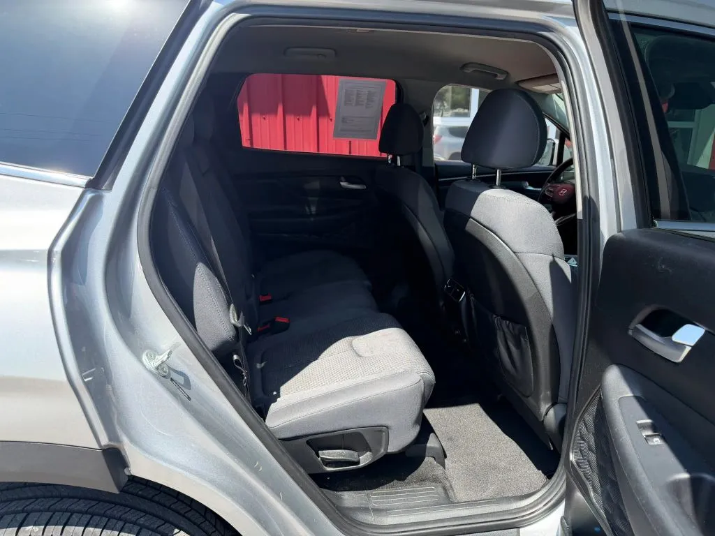 Hyundai Santa Fe photo 16