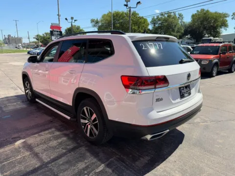 More photos of 2022 Volkswagen Atlas SE Sport Utility 4D at Tailgate Motor Co. (Fremont South), NE