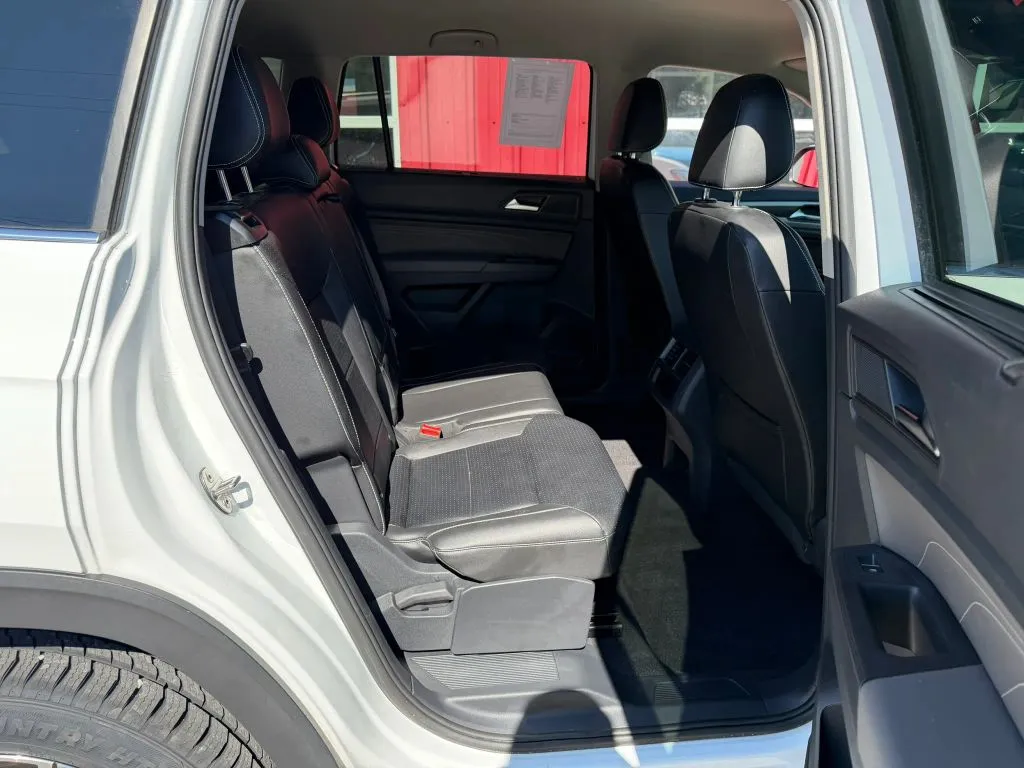 Volkswagen Atlas photo 16