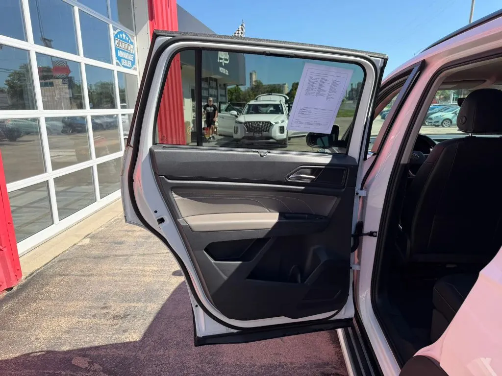 Volkswagen Atlas photo 11