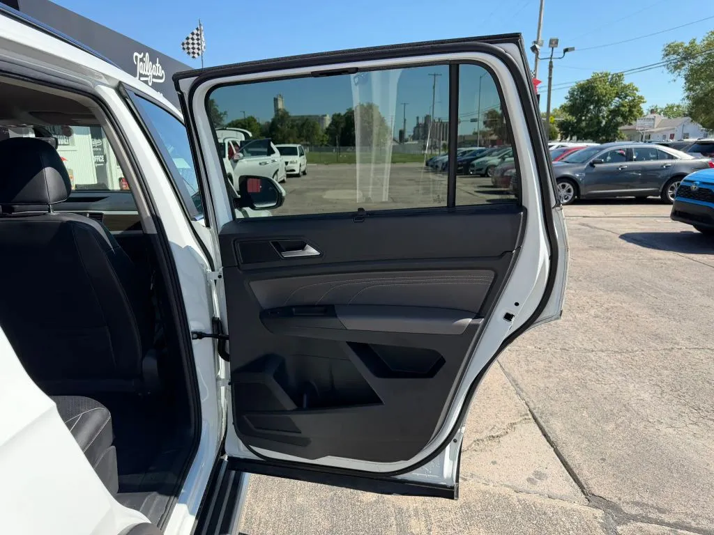 Volkswagen Atlas photo 15