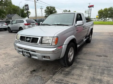 More photos of 2000 Nissan Frontier King Cab XE at Tailgate Motor Co. (Fremont South), NE