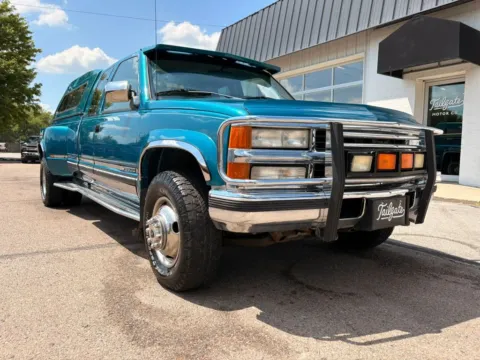 Photos of 1994 Chevrolet 3500 Extended Cab Long Bed for sale in Fremont, NE at Tailgate Motor Co. (Fremont South)