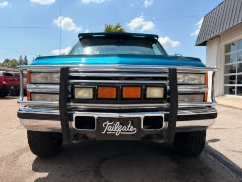 Another view of 1994 Chevrolet 3500 Extended Cab Long Bed for sale in Fremont, NE at Tailgate Motor Co. (Fremont South)