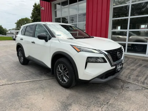 Photos of 2022 Nissan Rogue S Sport Utility 4D for sale in Fremont, NE at Tailgate Motor Co. (Fremont South)