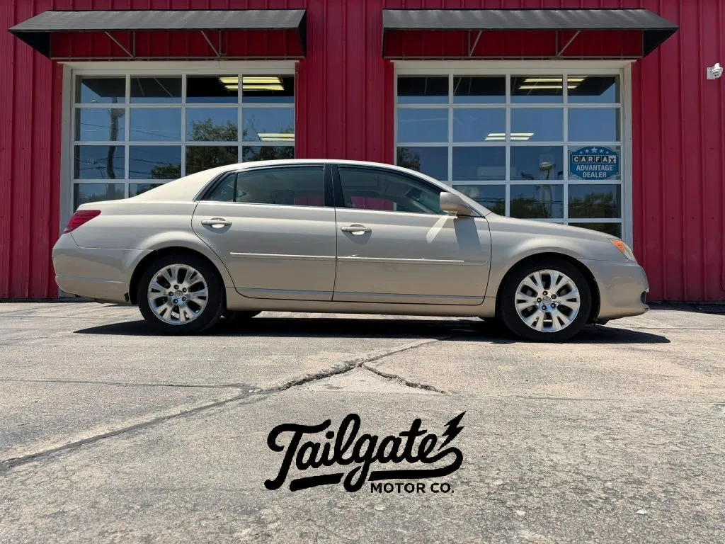 Beige 2008 Toyota Avalon Limited Sedan 4D for sale in Fremont, NE