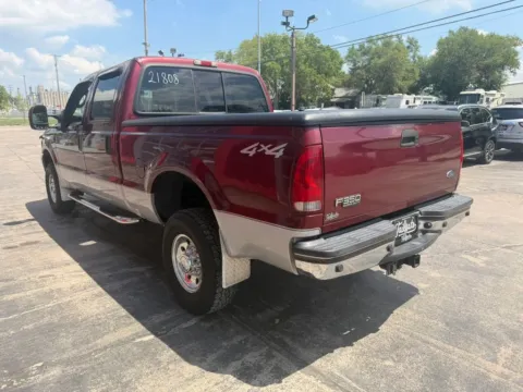 More photos of 2004 Ford F350 Super Duty Crew Cab XLT Pickup 4D 6 3/4 ft at Tailgate Motor Co. (Fremont South), NE