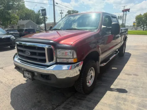 More photos of 2004 Ford F350 Super Duty Crew Cab XLT Pickup 4D 6 3/4 ft at Tailgate Motor Co. (Fremont South), NE