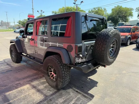 More photos of 2013 Jeep Wrangler Unlimited Rubicon 10th Anniversary Sport Utility 4D at Tailgate Motor Co. (Fremont South), NE