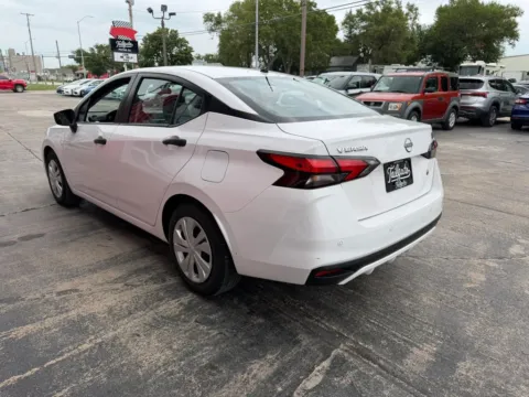 More photos of 2023 Nissan Versa S Sedan 4D at Tailgate Motor Co. (Fremont South), NE