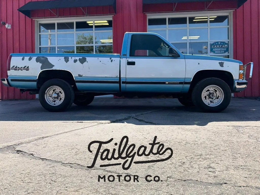 Blue 1995 Chevrolet 2500 Regular Cab Long Bed for sale in Fremont, NE