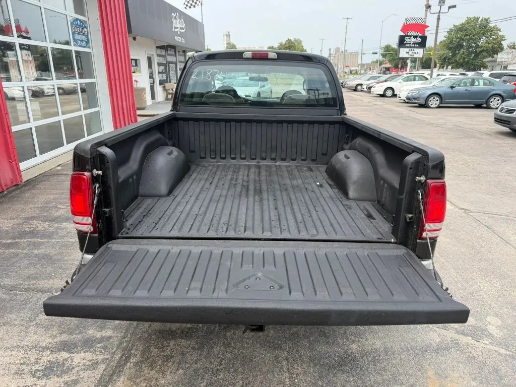 Dodge Dakota photo 8