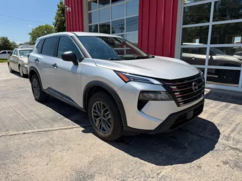Photos of 2024 Nissan Rogue S Sport Utility 4D for sale in Fremont, NE at Tailgate Motor Co. (Fremont South)