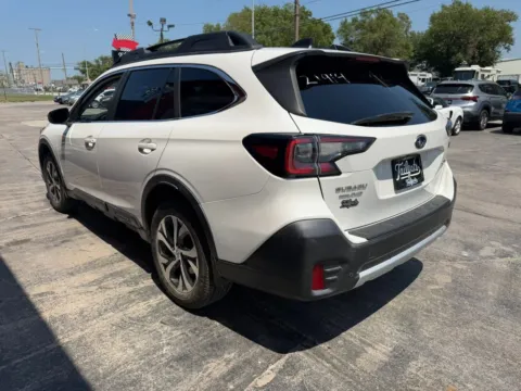 More photos of 2020 Subaru Outback Limited Wagon 4D at Tailgate Motor Co. (Fremont South), NE