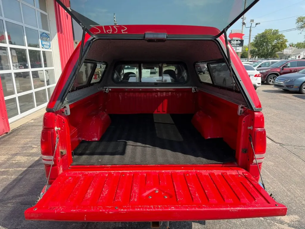 Dodge Dakota photo 8
