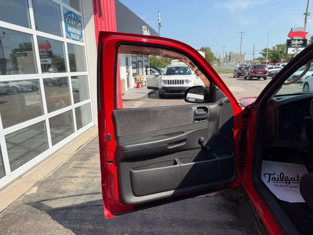Dodge Dakota photo 9