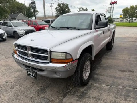 More photos of 2004 Dodge Dakota Quad Cab SLT Pickup 4D 5 1/2 ft at Tailgate Motor Co. (Fremont South), NE