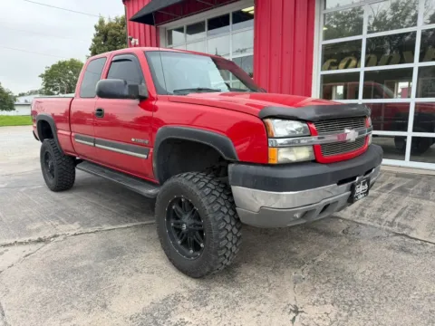 Photos of 2003 Chevrolet Silverado 2500 HD Extended Cab LT Pickup 4D 6 1/2 ft for sale in Fremont, NE at Tailgate Motor Co. (Fremont South)