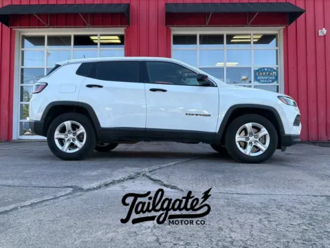 White 2023 Jeep Compass Sport Utility 4D for sale in Fremont, NE