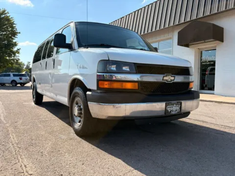 Photos of 2016 Chevrolet Express 3500 Passenger LT Extended Van 3D for sale in Fremont, NE at Tailgate Motor Co. (Fremont South)
